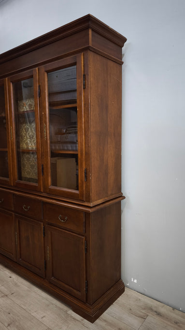 92745 Vetrina tre ante in legno massello