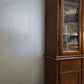 92745 Vetrina tre ante in legno massello