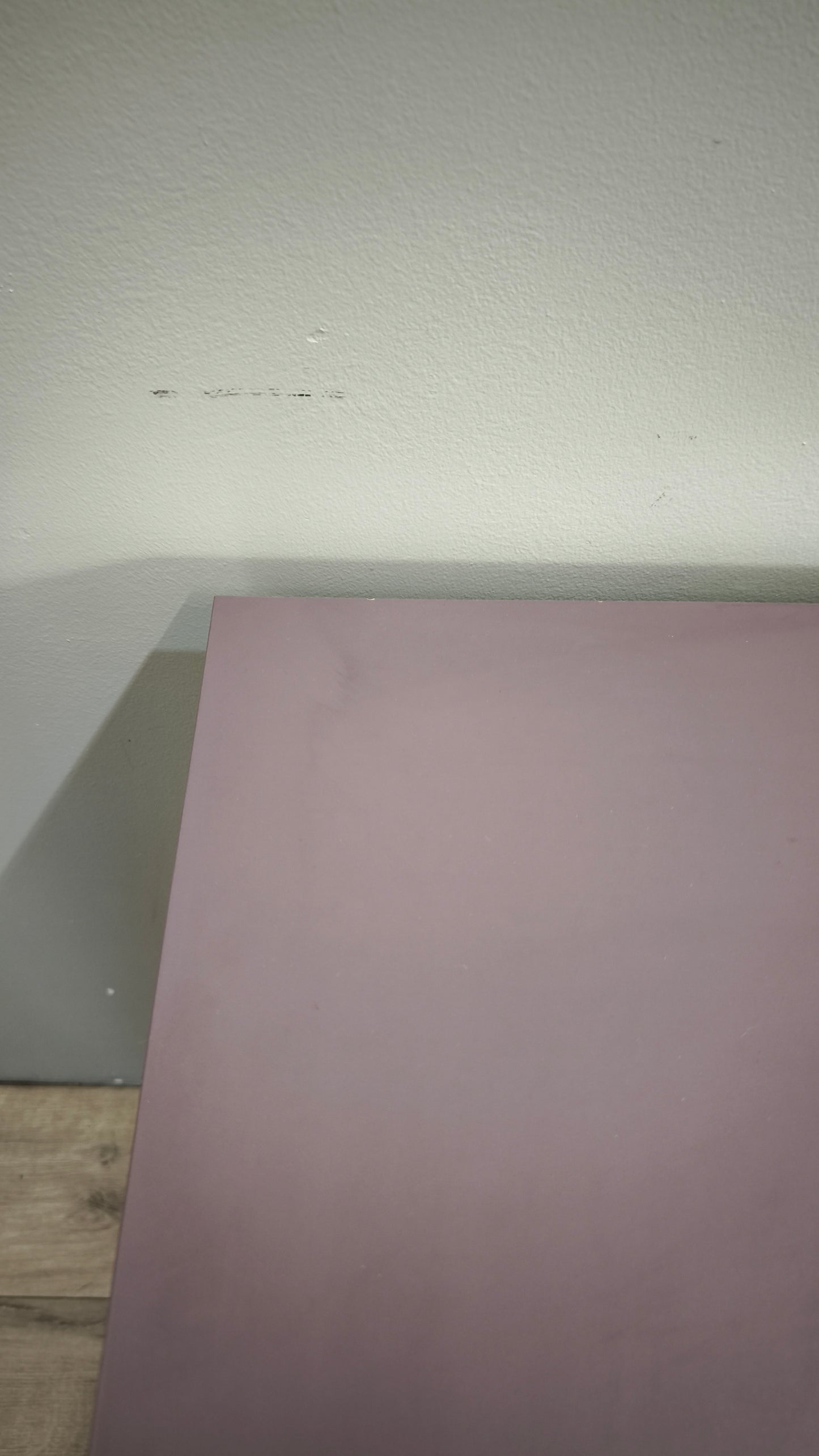92768 Cassettiera Ikea viola
