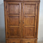 215 Armadio in legno due ante