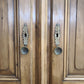 215 Armadio in legno due ante