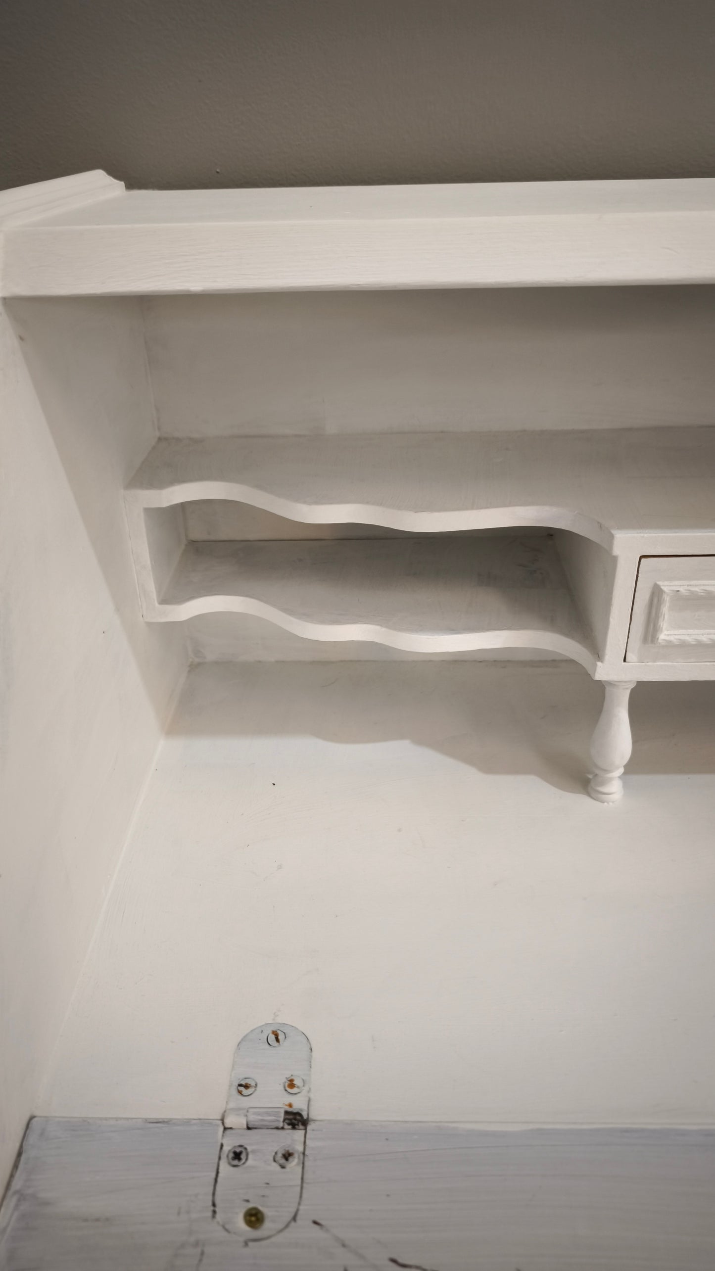 92749 Secretaire bianco in legno