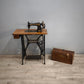 92793 Macchina da cucire Singer con base in ghisa