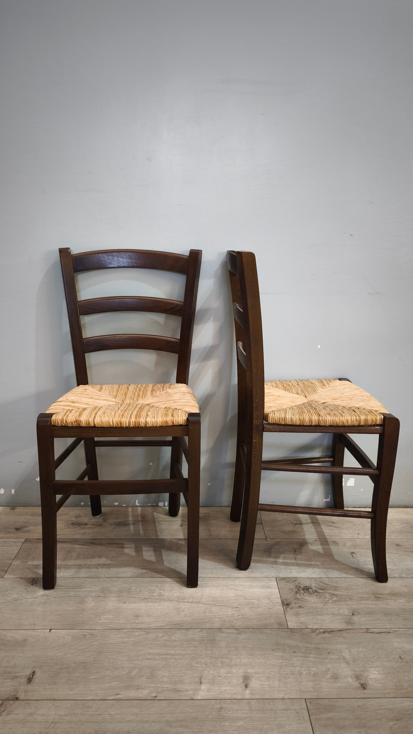 92841 Set n 6 sedie in legno con seduta in paglia