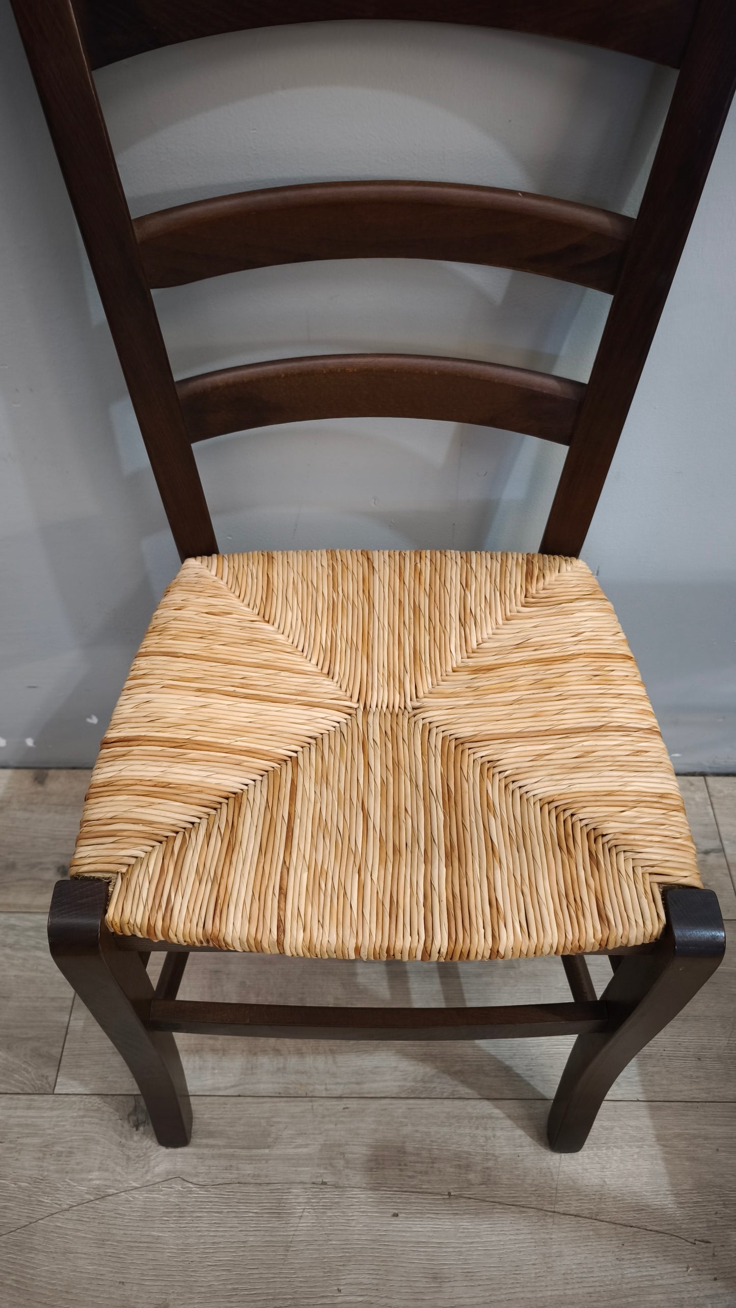 92841 Set n 6 sedie in legno con seduta in paglia