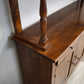 92849 Vetrina in legno tre sportelli con alzata