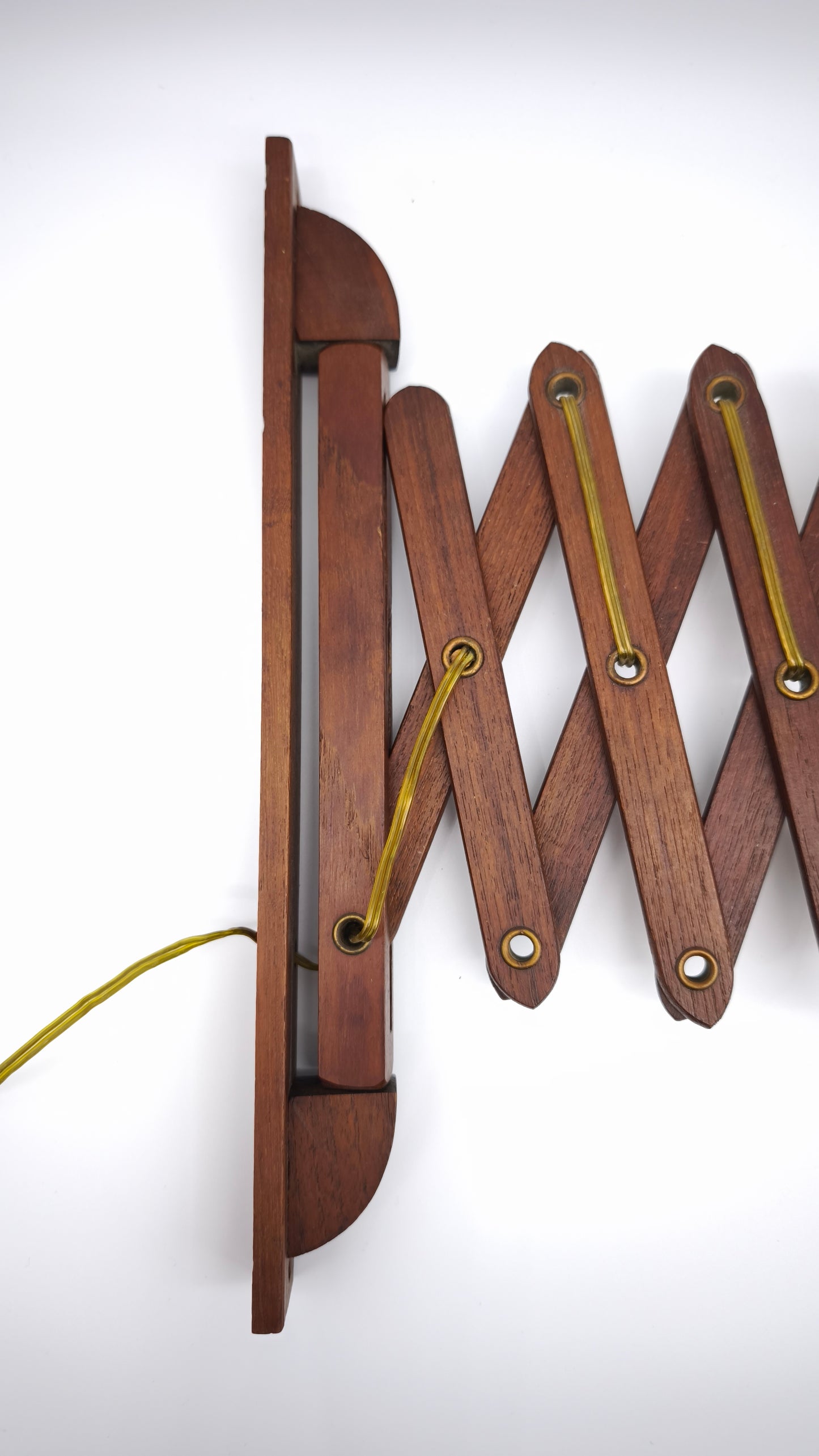 92862 Lampada estensibile in legno