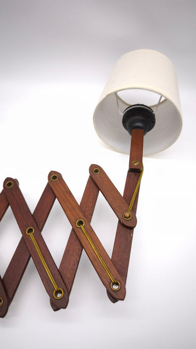 92862 Lampada estensibile in legno