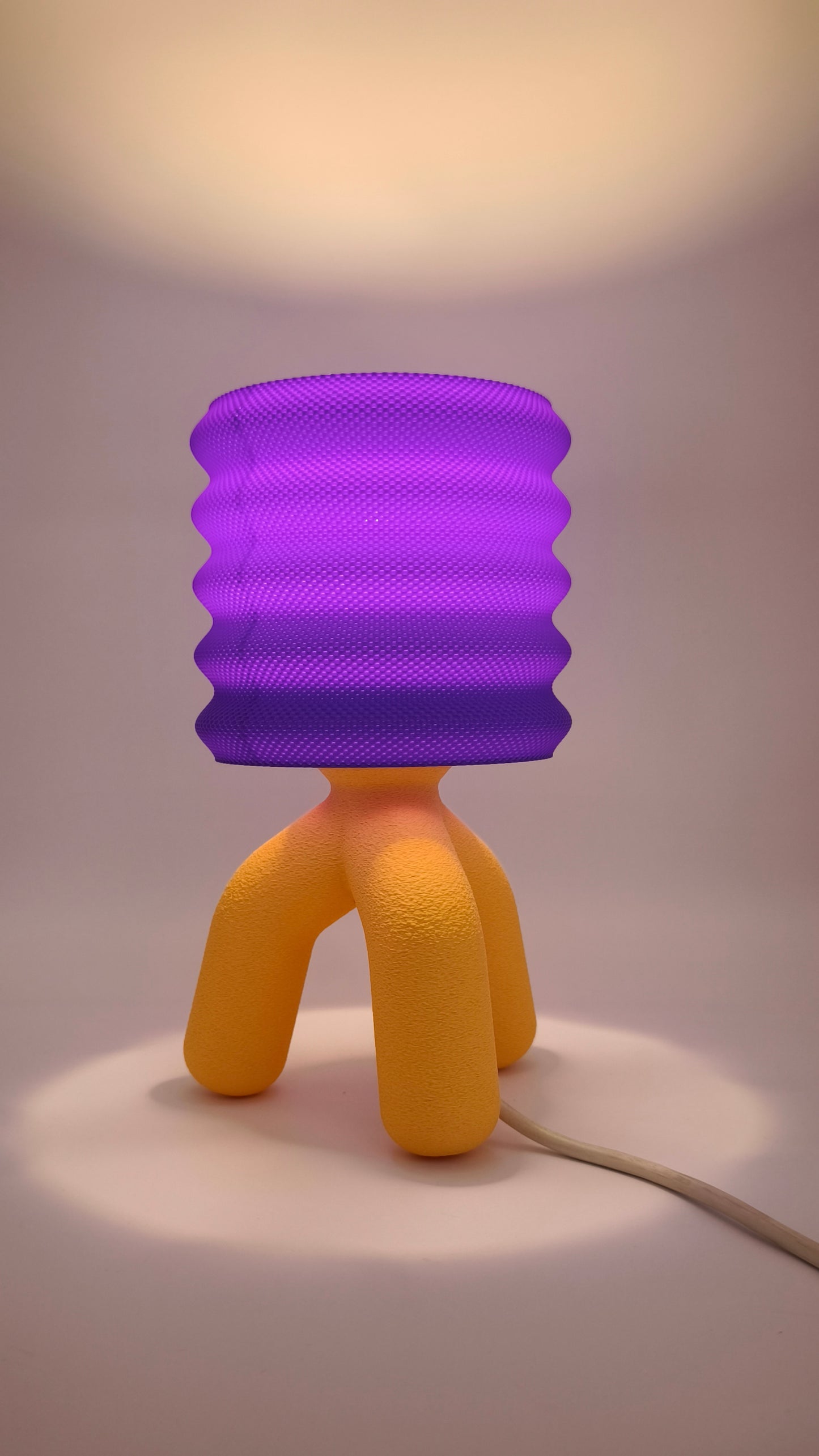 92866 Lampada da tavolo arancio e viola in PLA