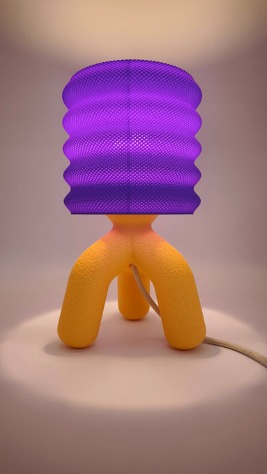92866 Lampada da tavolo arancio e viola in PLA