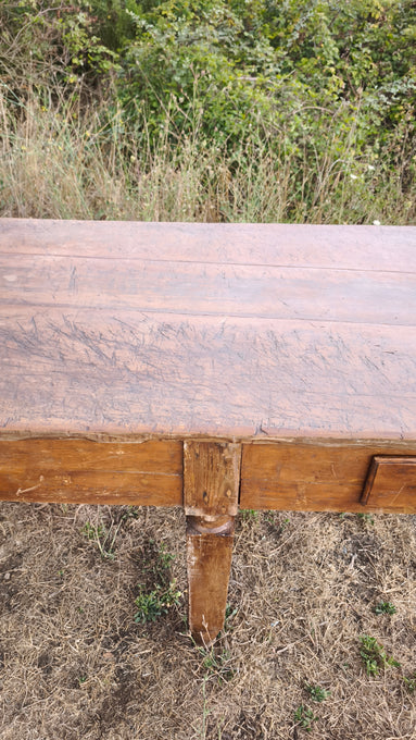 Antico tavolo in legno massello di quercia
