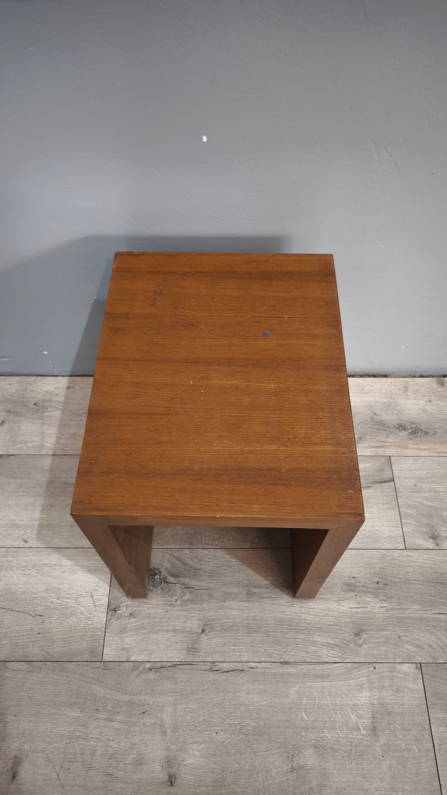 93094 Tavolino d'appoggio in legno