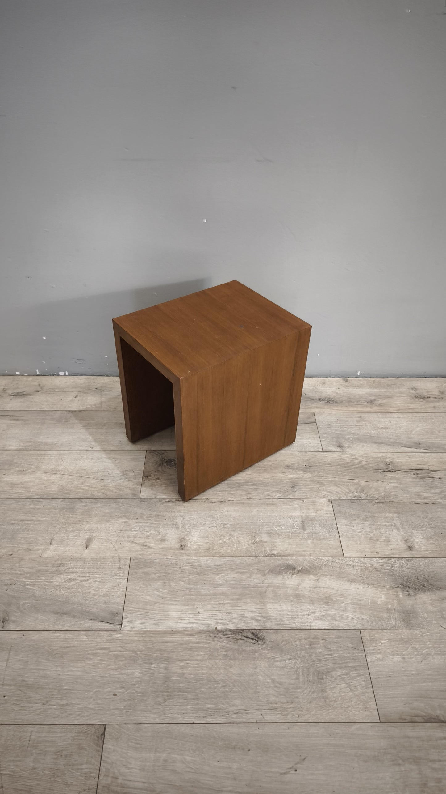 93094 Tavolino d'appoggio in legno