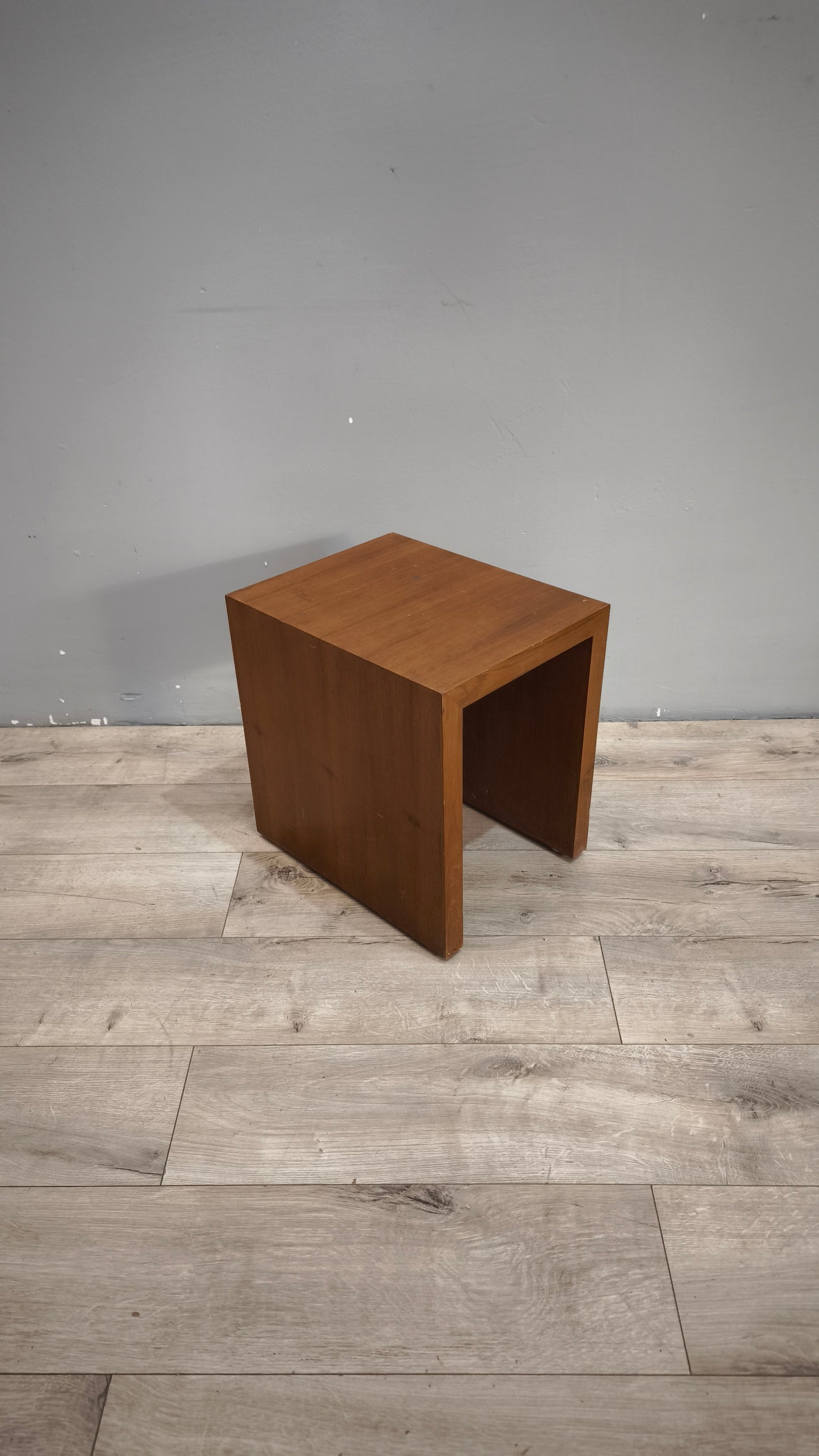 93094 Tavolino d'appoggio in legno