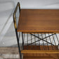 93106 Piccola libreria stile nordico in metallo e formica anni '60