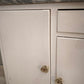 93126 Credenzina anni'50 dipinta bianca con piano in marmo