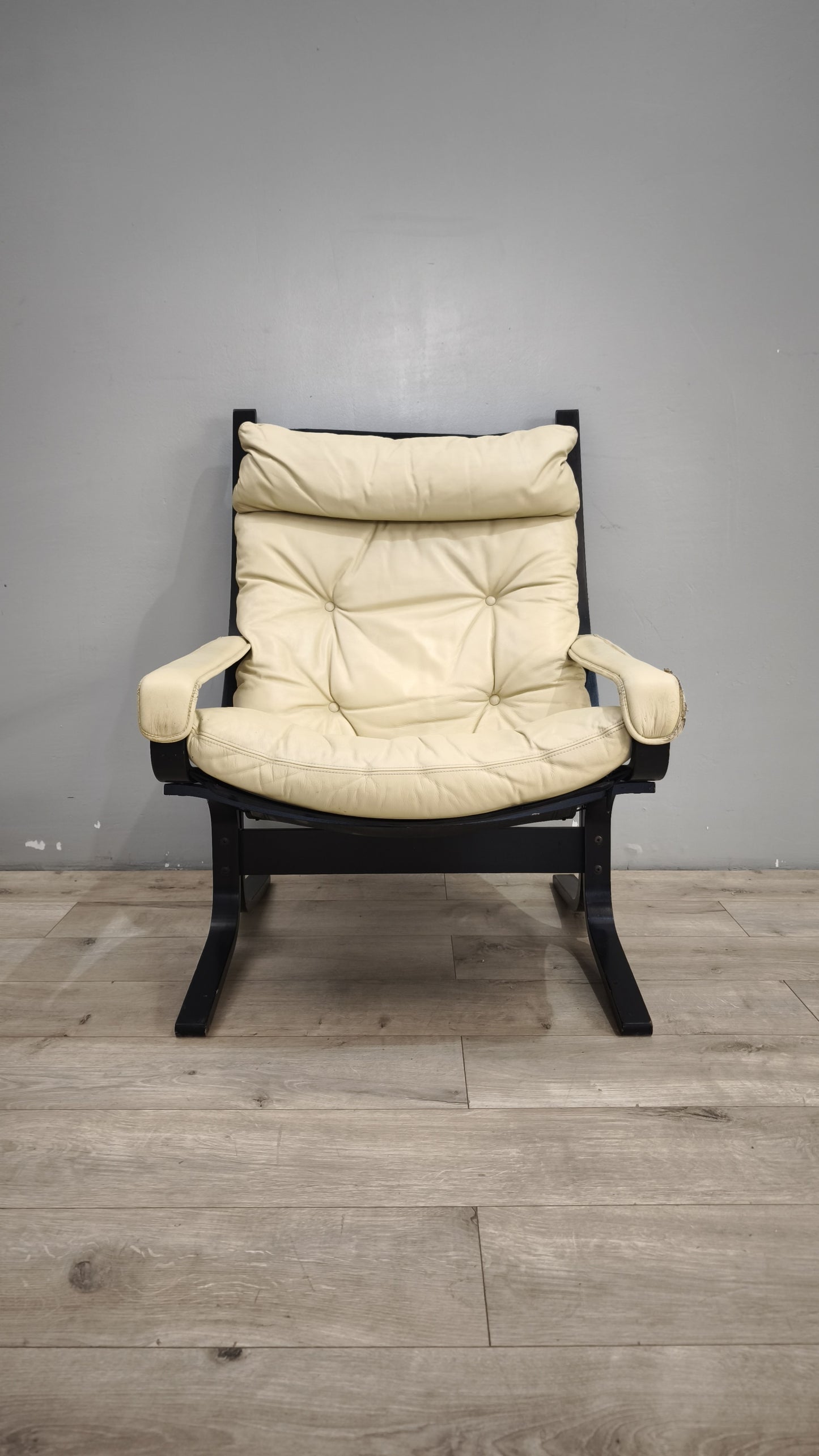 93130 Poltrona lounge modello "Siesta" di Ingmar Relling per Westnofa, 1965