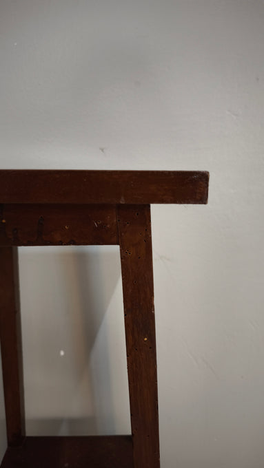 93140 Alzata in legno con tre ripiani
