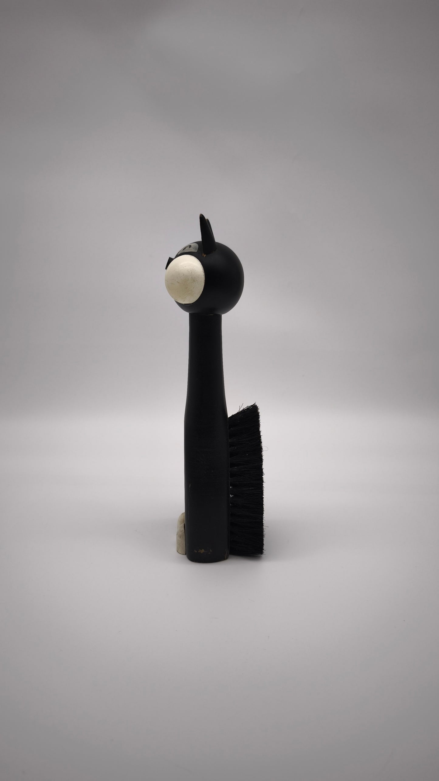 93039 Piccola scopetta vintage a forma di gatto