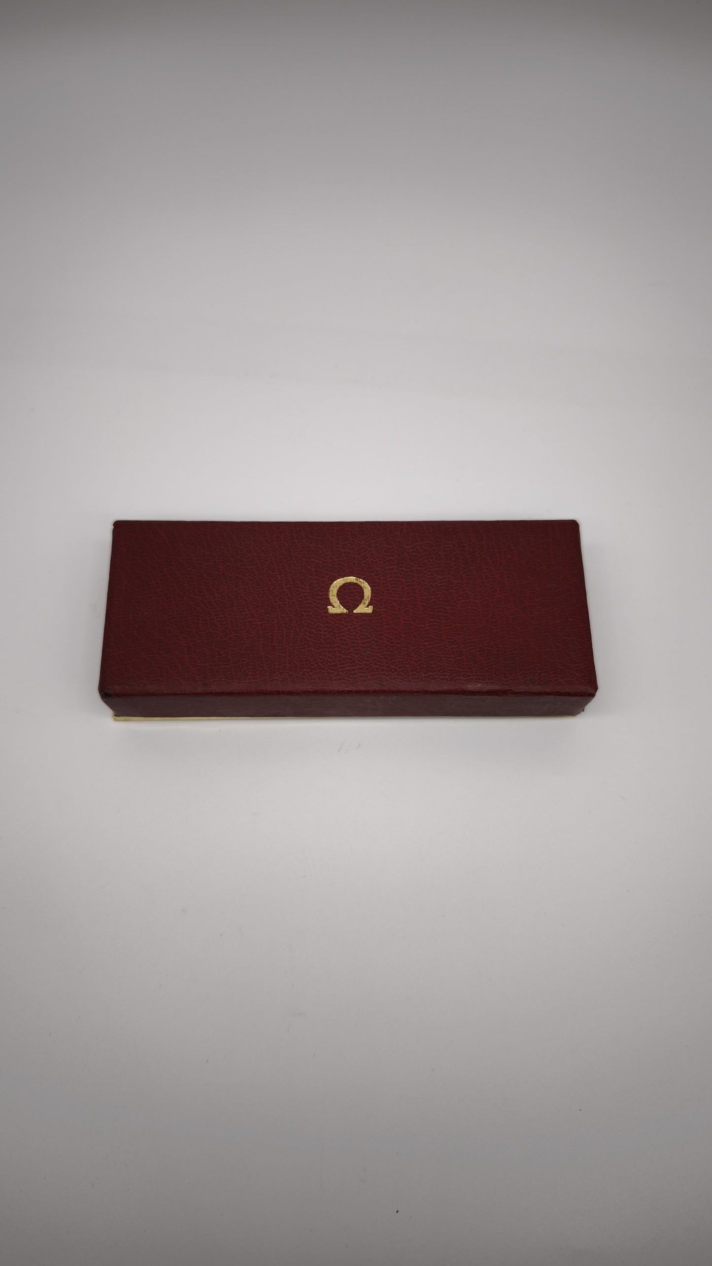 255 Scatola Omega vintage rossa, anni '60
