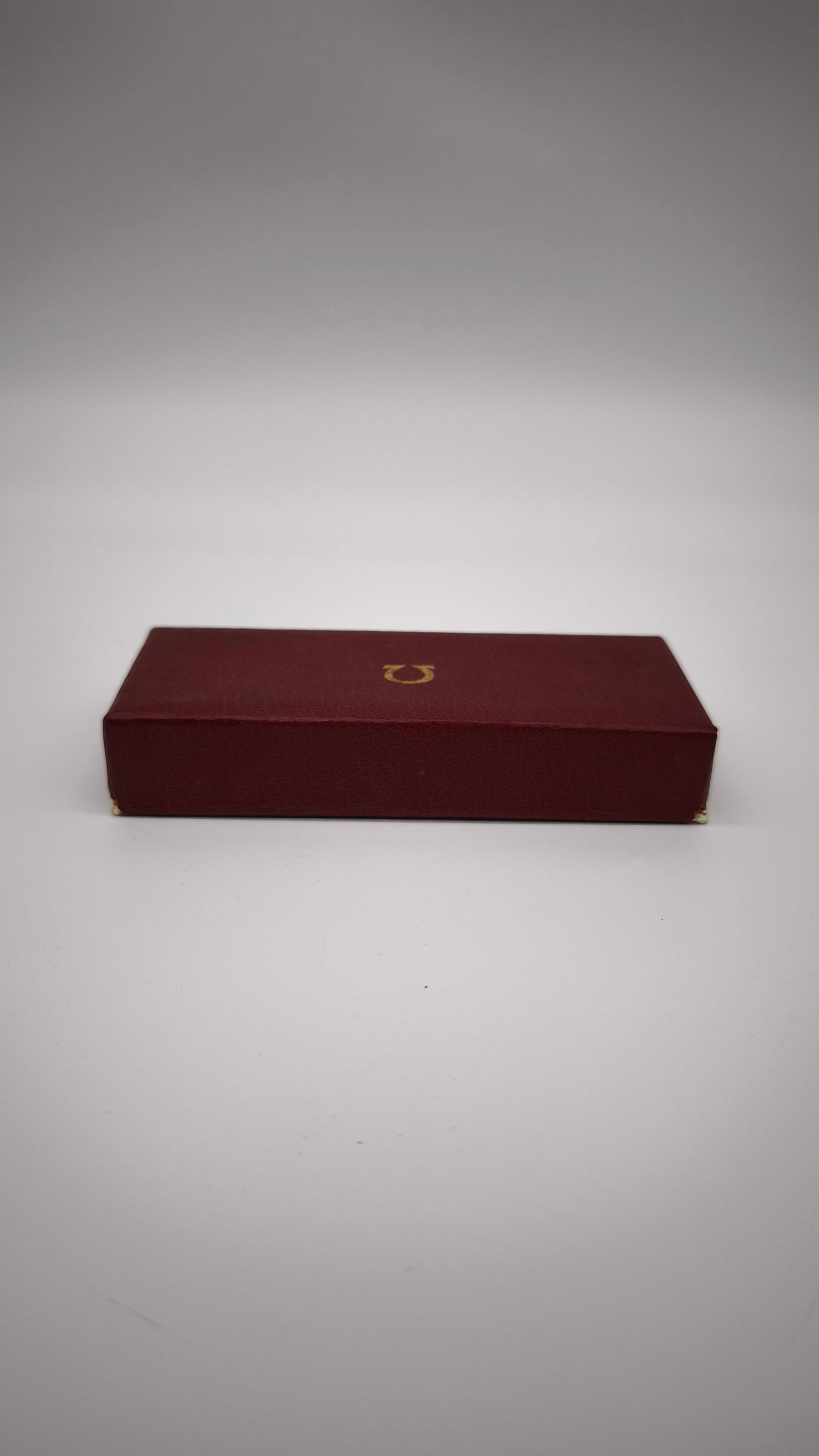 255 Scatola Omega vintage rossa, anni '60