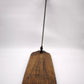 92956 Antico taglia pane in legno e ferro
