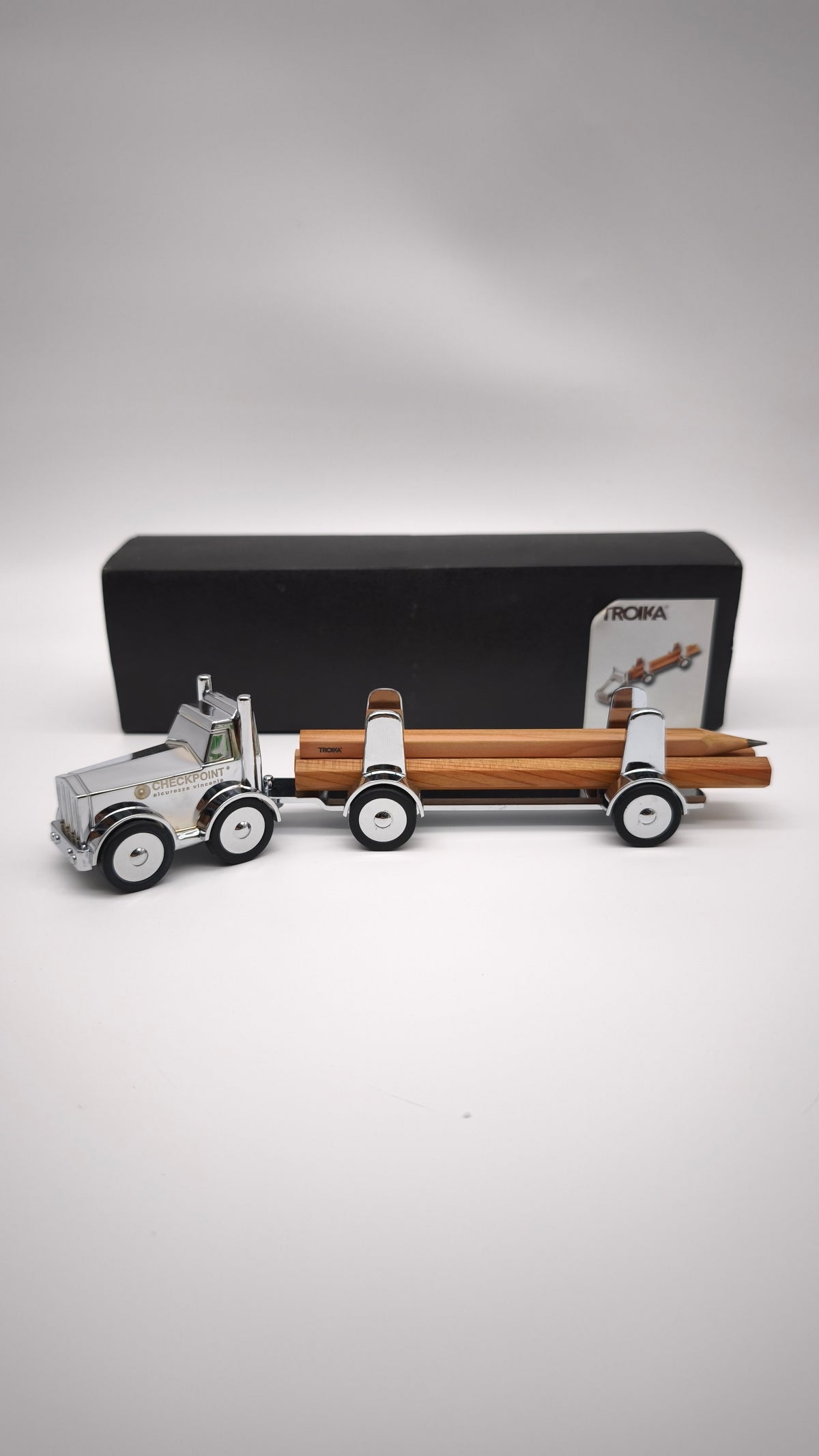 92900 Camion porta matite Troika con scatola