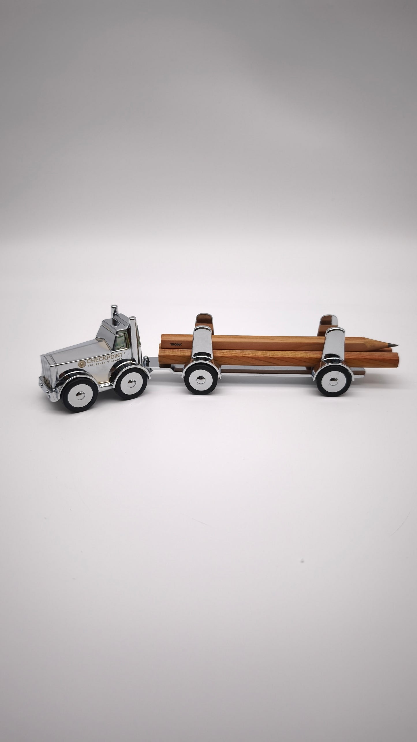92900 Camion porta matite Troika con scatola