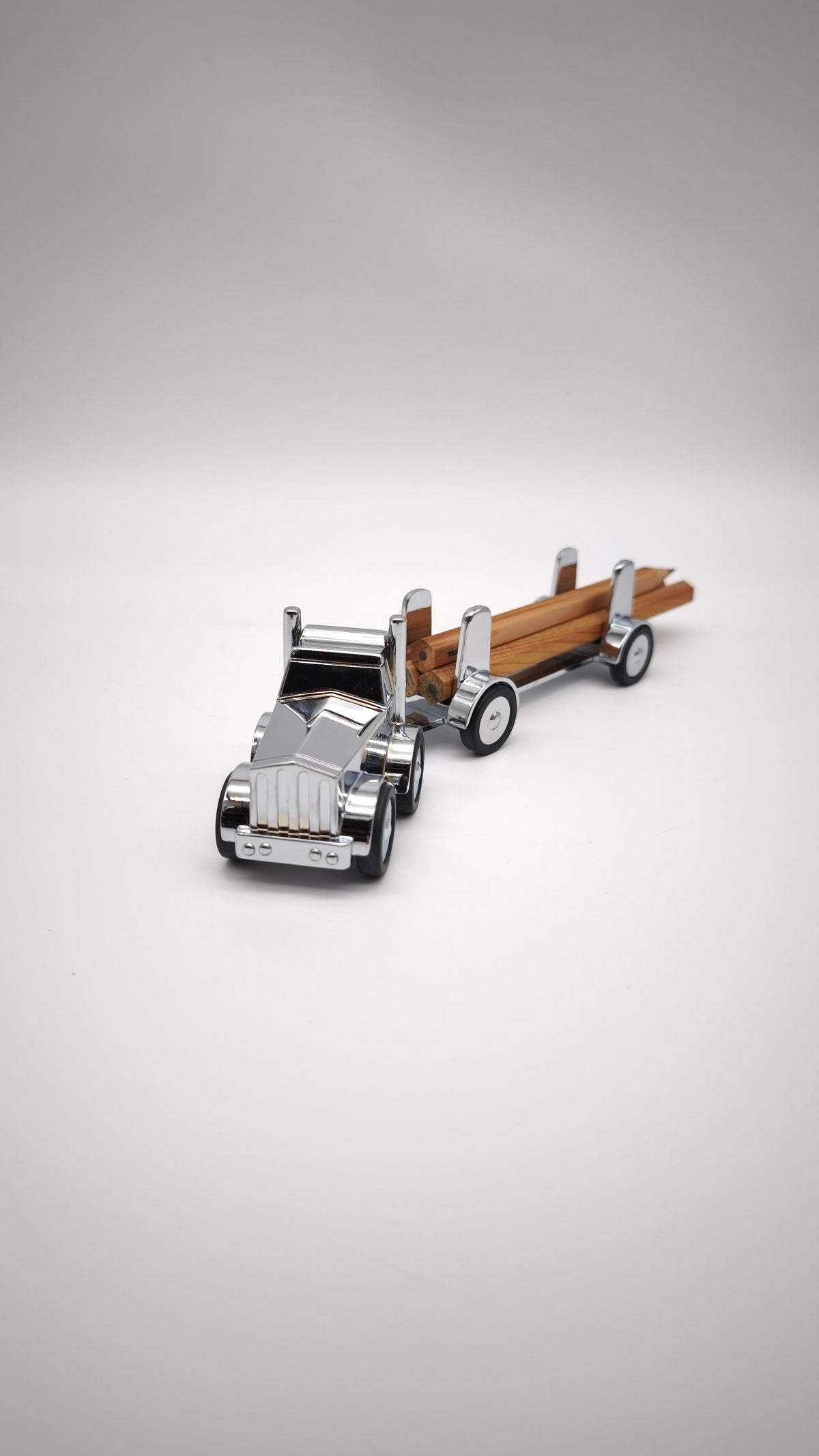 92900 Camion porta matite Troika con scatola