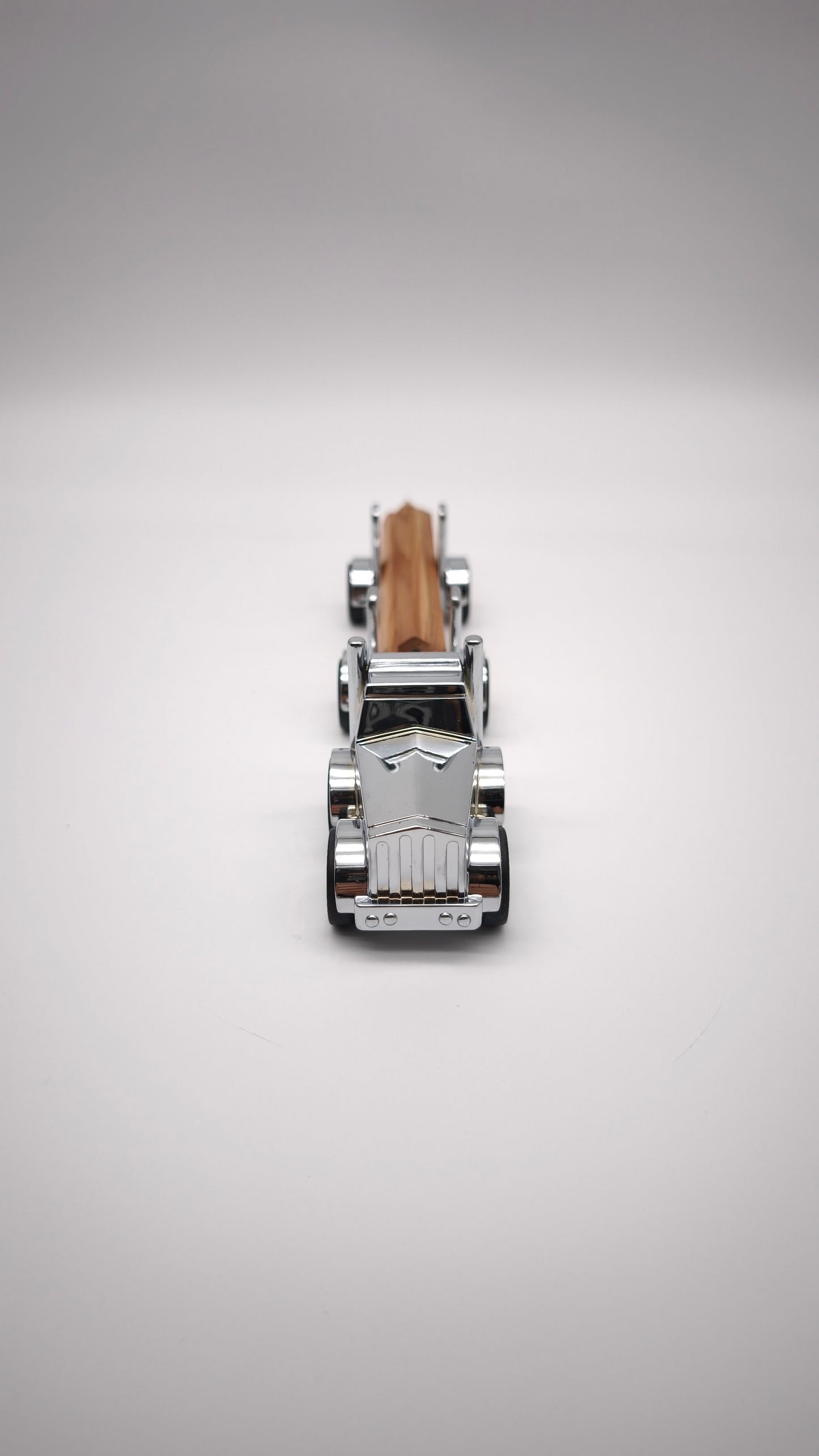 92900 Camion porta matite Troika con scatola
