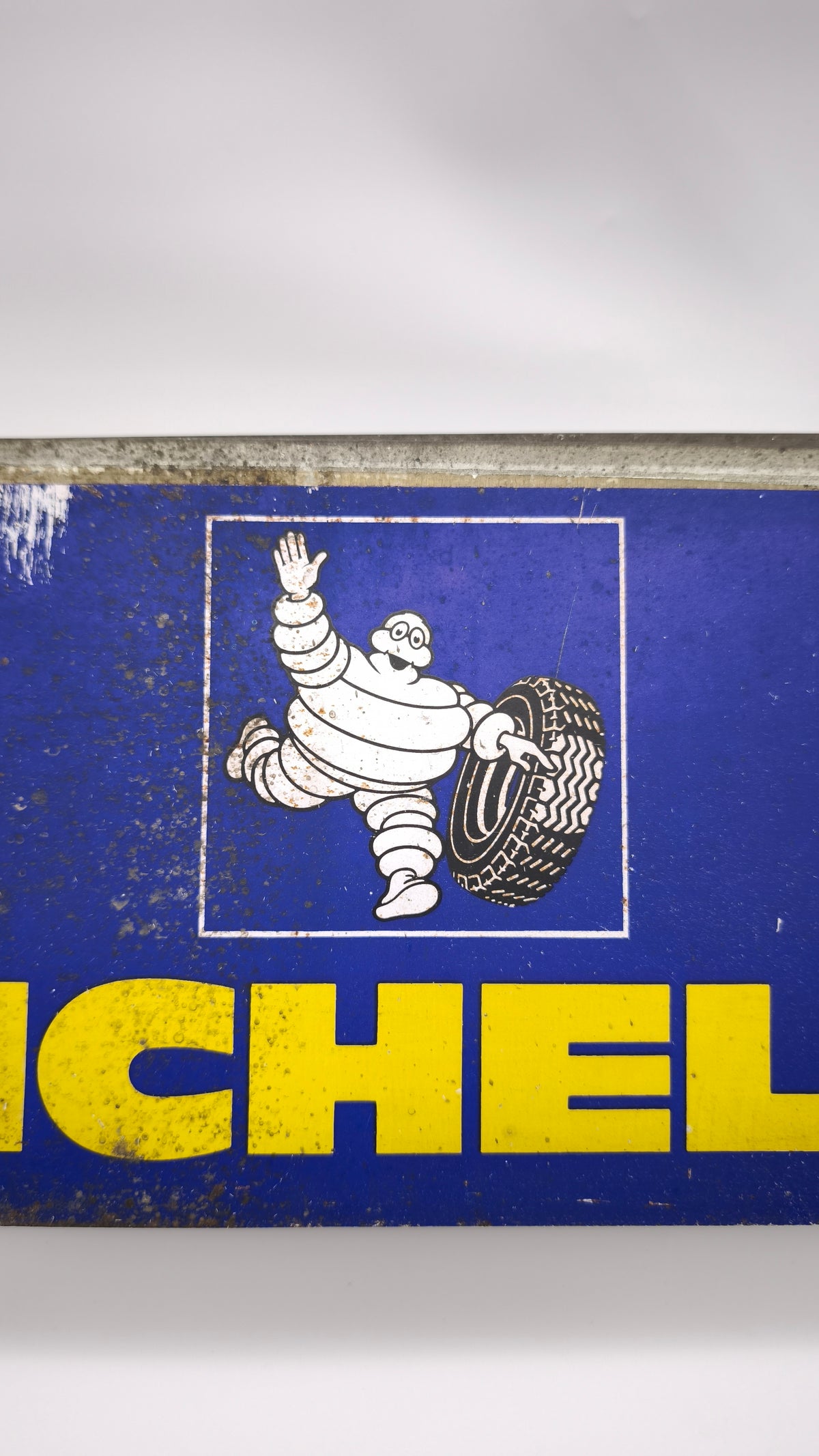 92639 Insegna da banco vintage Michelin