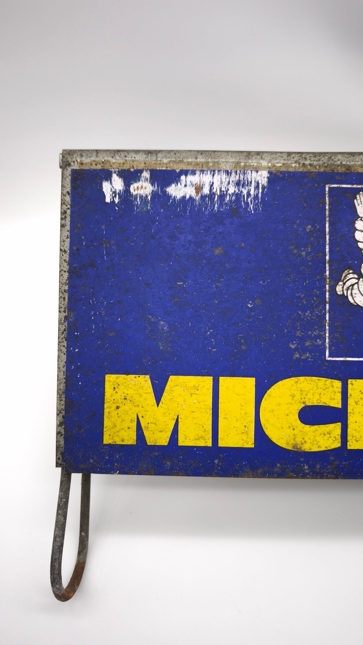 92639 Insegna da banco vintage Michelin
