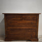 258 Cassettiera in legno con cinque cassetti