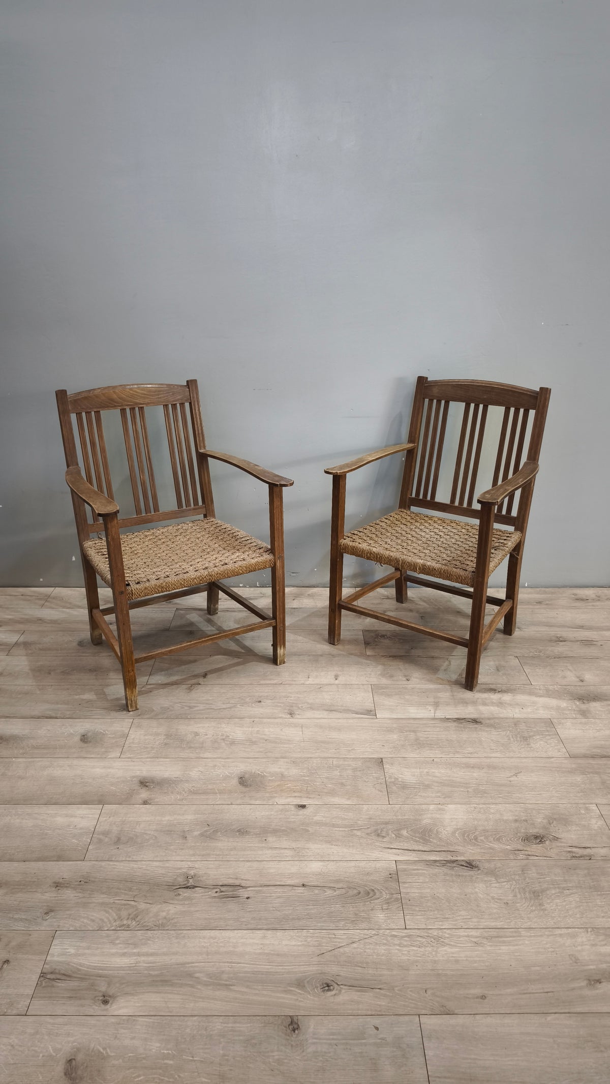 93236 Poltrona in legno e corda