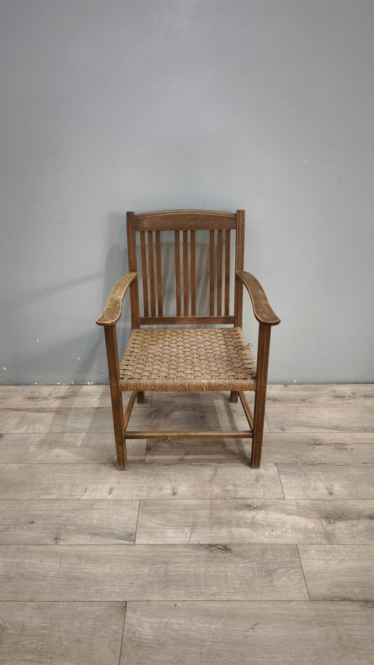 93236 Poltrona in legno e corda