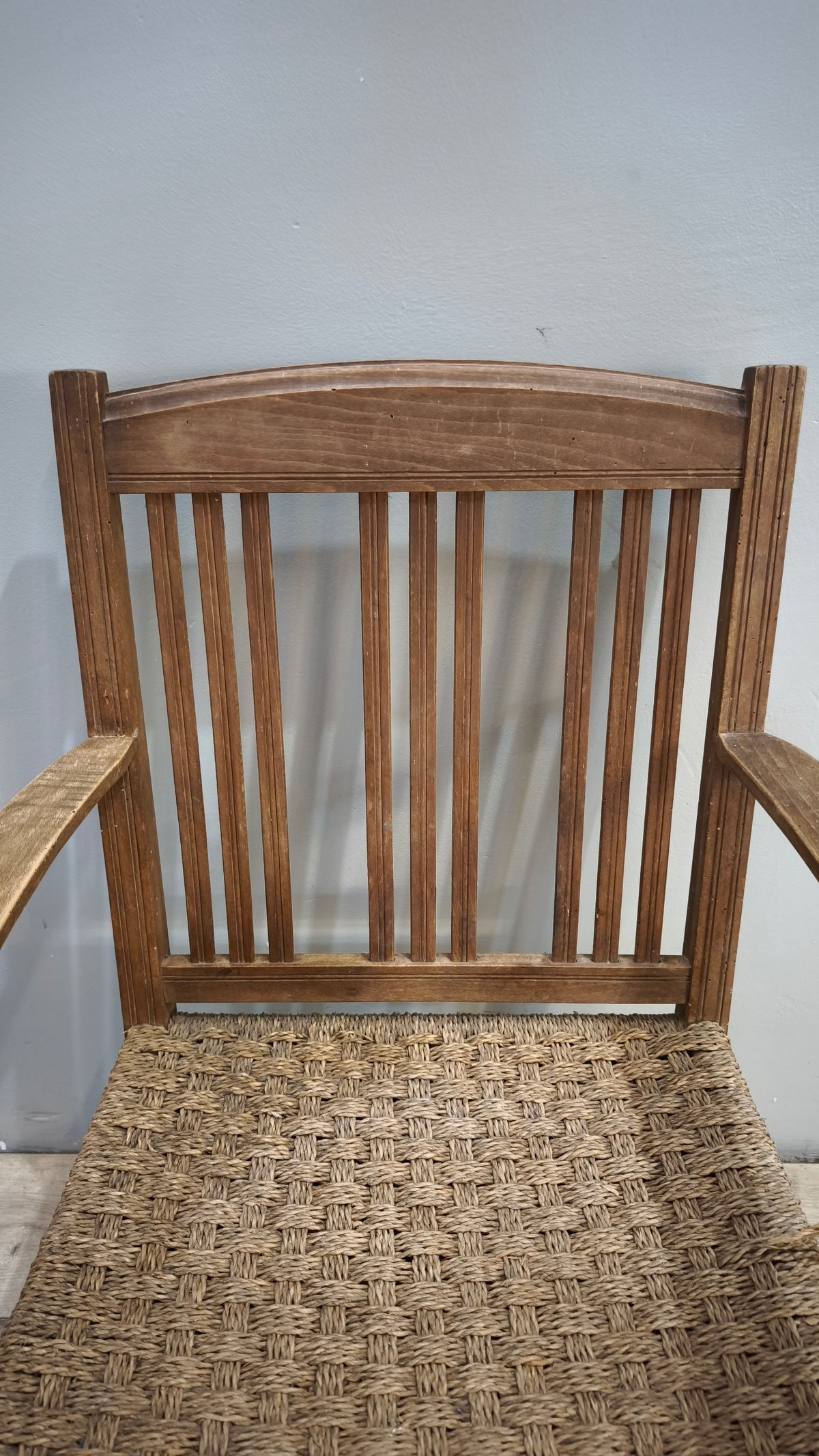 93236 Poltrona in legno e corda