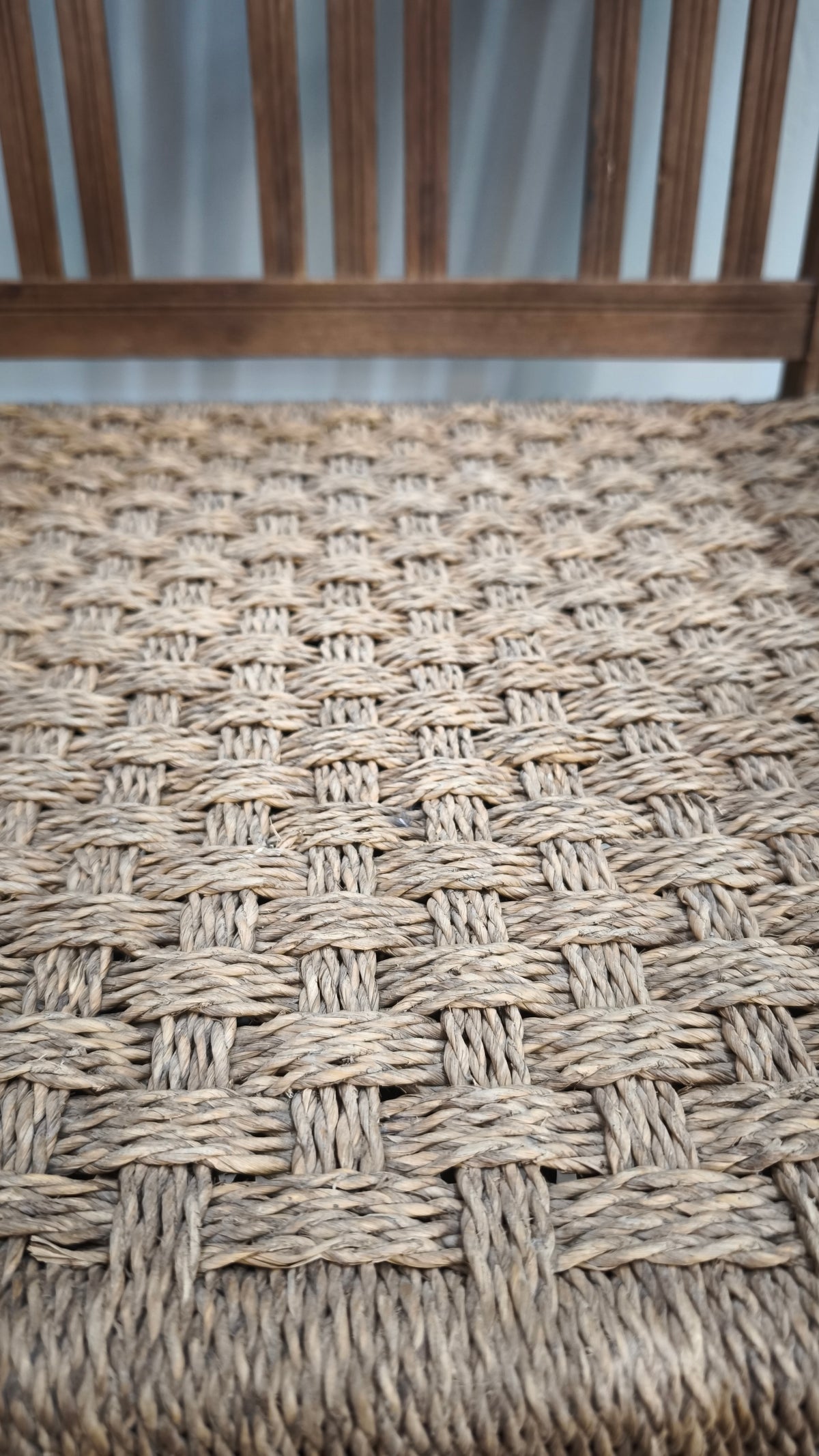 93236 Poltrona in legno e corda