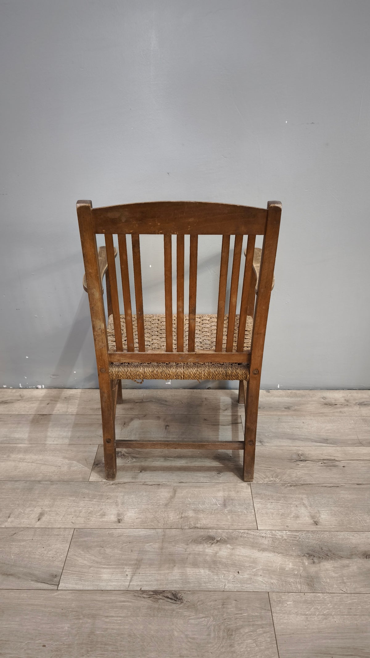 93236 Poltrona in legno e corda