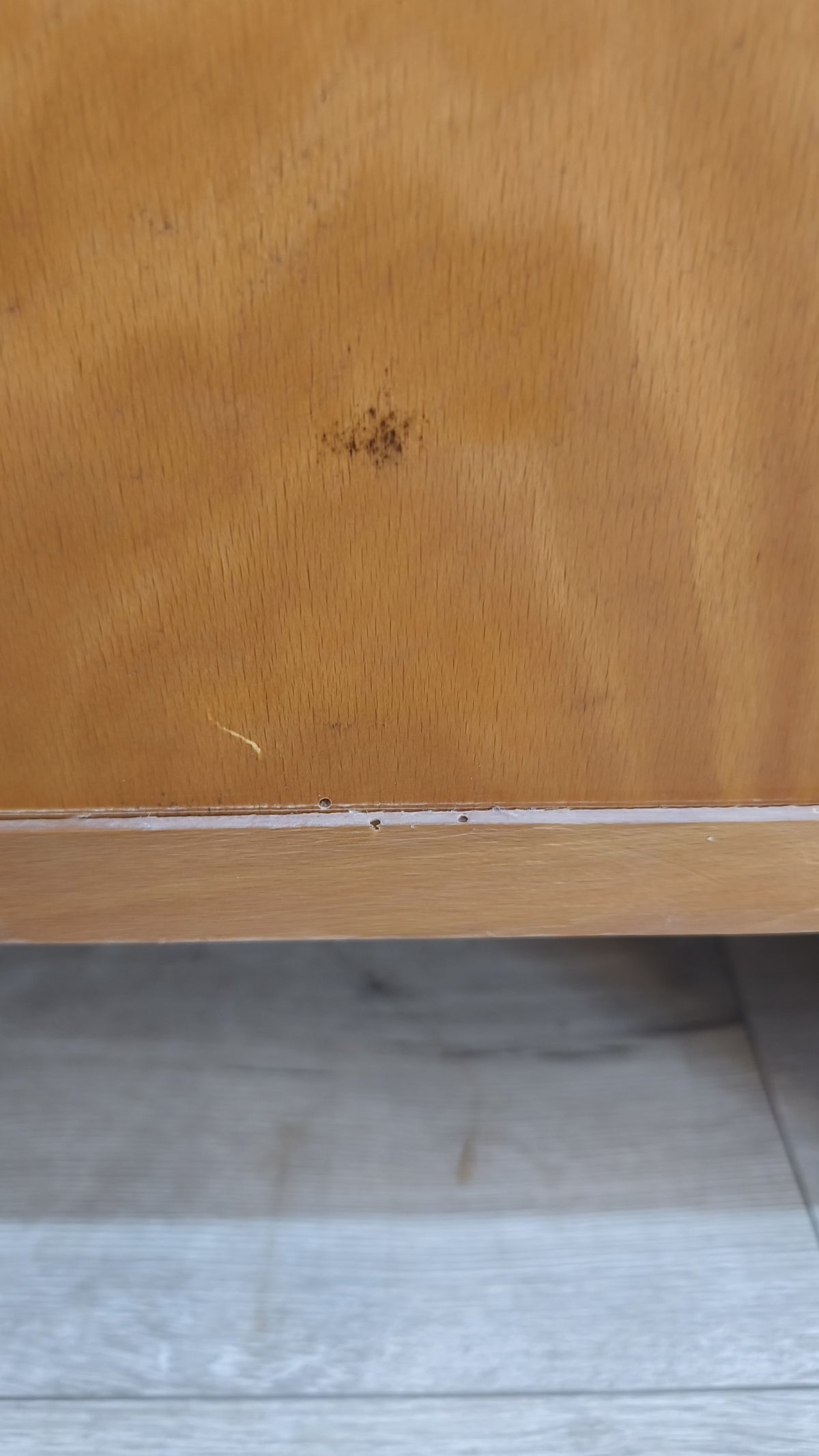 93280 Libreria bassa in legno chiaro