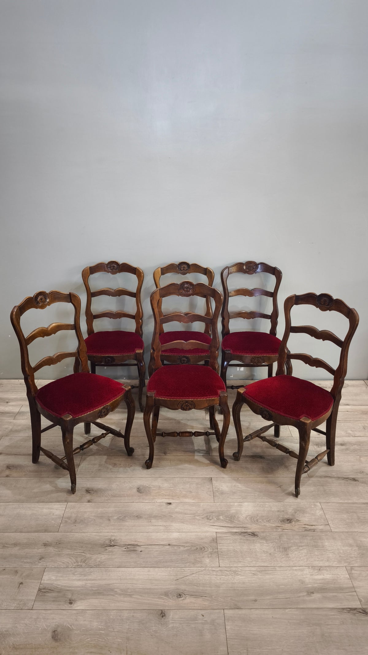 93286 Set n 6 sedie stile provenzale con seduta rossa
