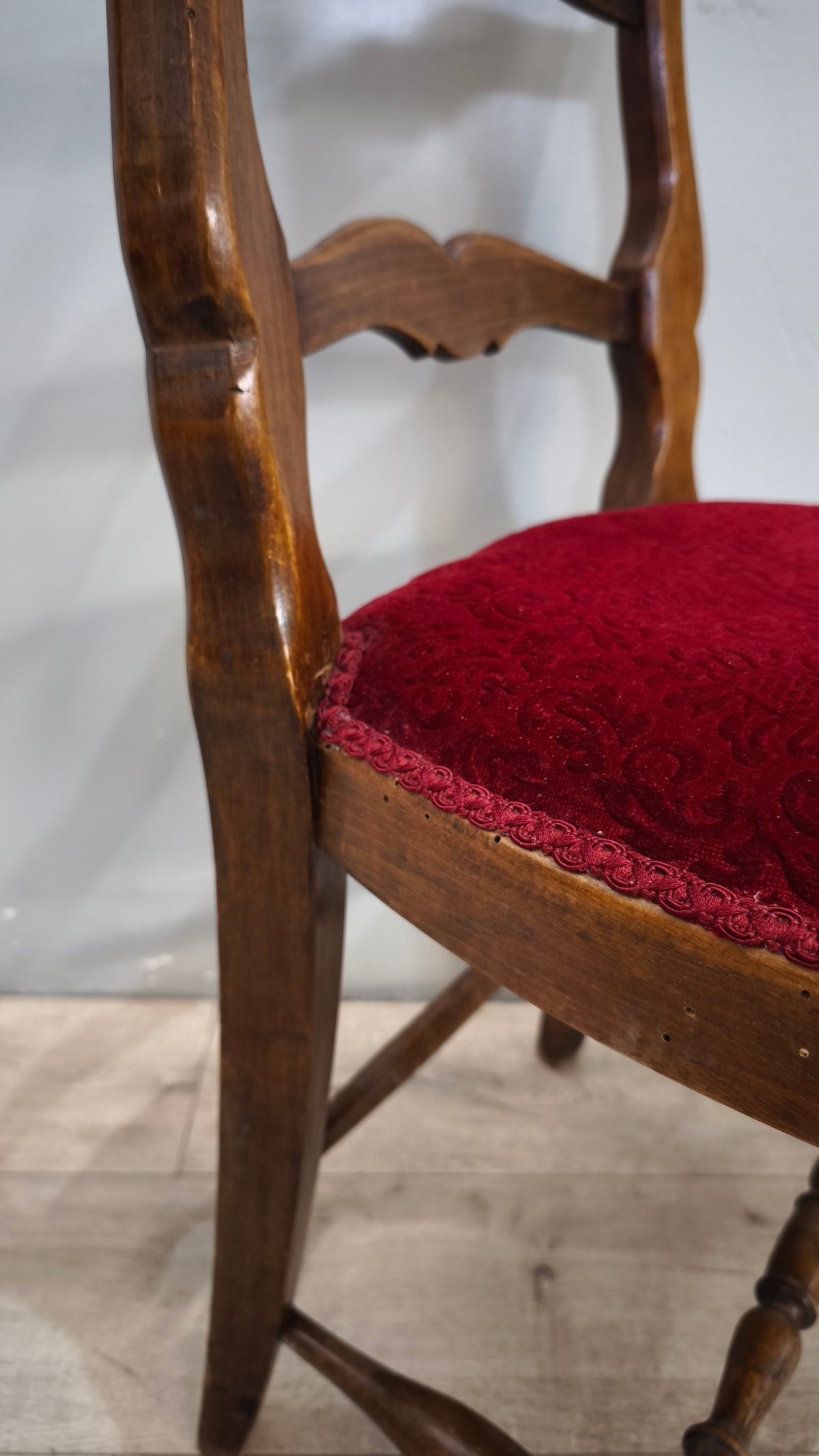 93286 Set n 6 sedie stile provenzale con seduta rossa