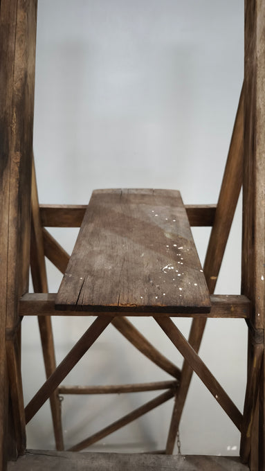 93298 Scalone vintage in legno richiudibile