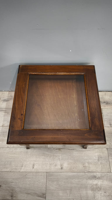 99591 Tavolino da salotto in legno con teca