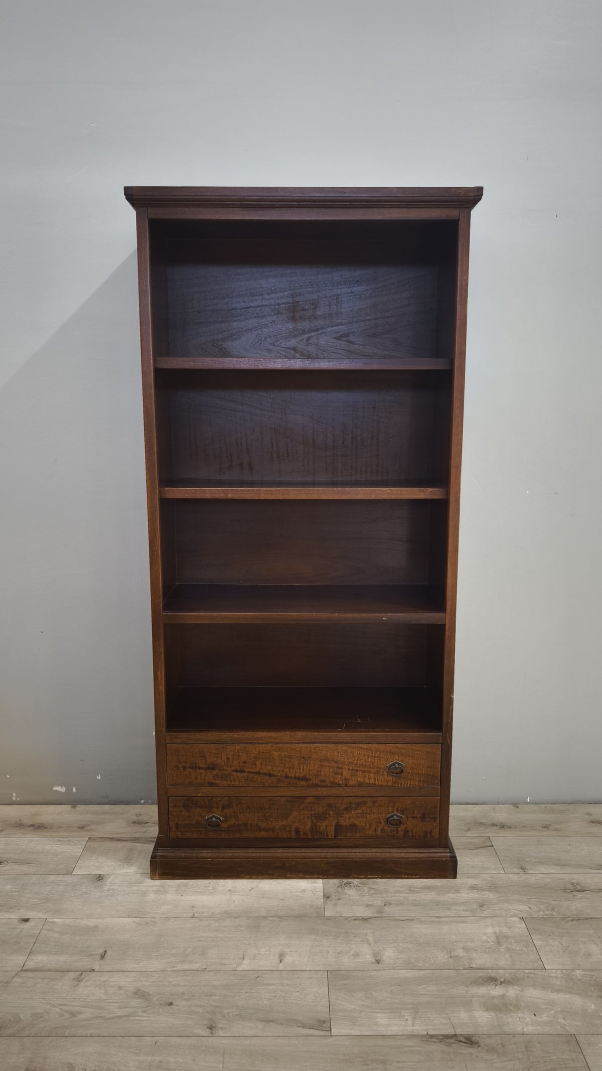 93616 Libreria in legno con cassetti inferiori