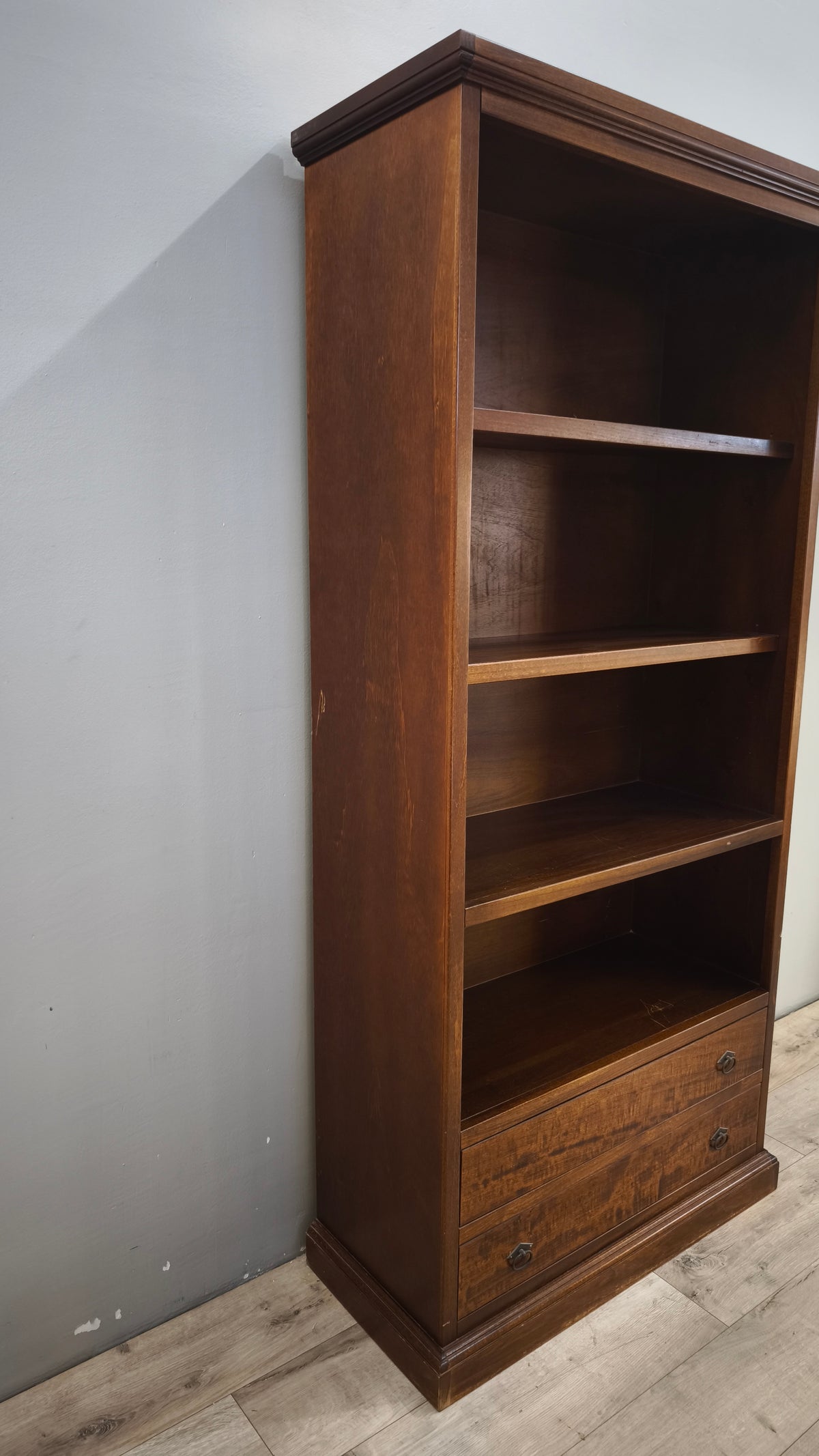 93616 Libreria in legno con cassetti inferiori