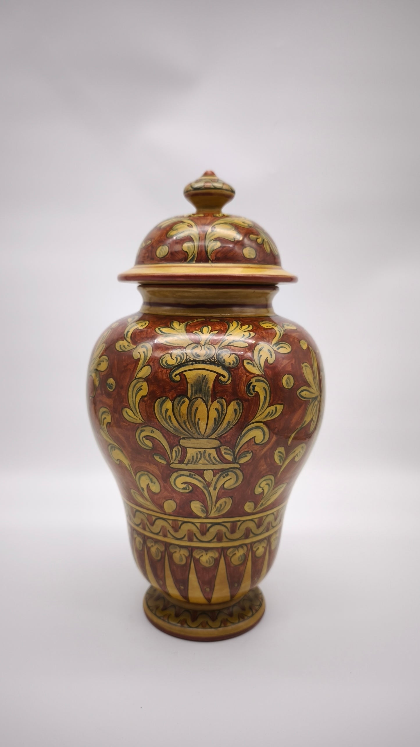 93596 Albarello in ceramica Gubbio Magnanelli