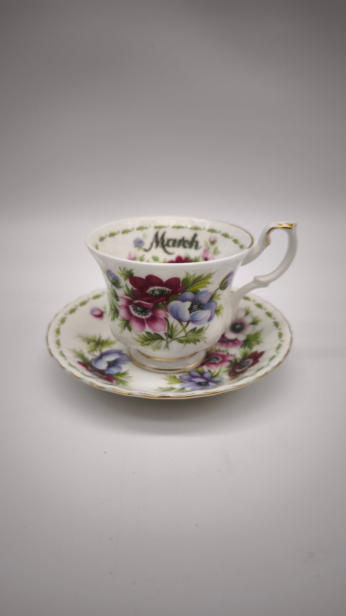 93629 Tazza da tè in ceramica Royal Albert, Flower of the month series, Anemones, March