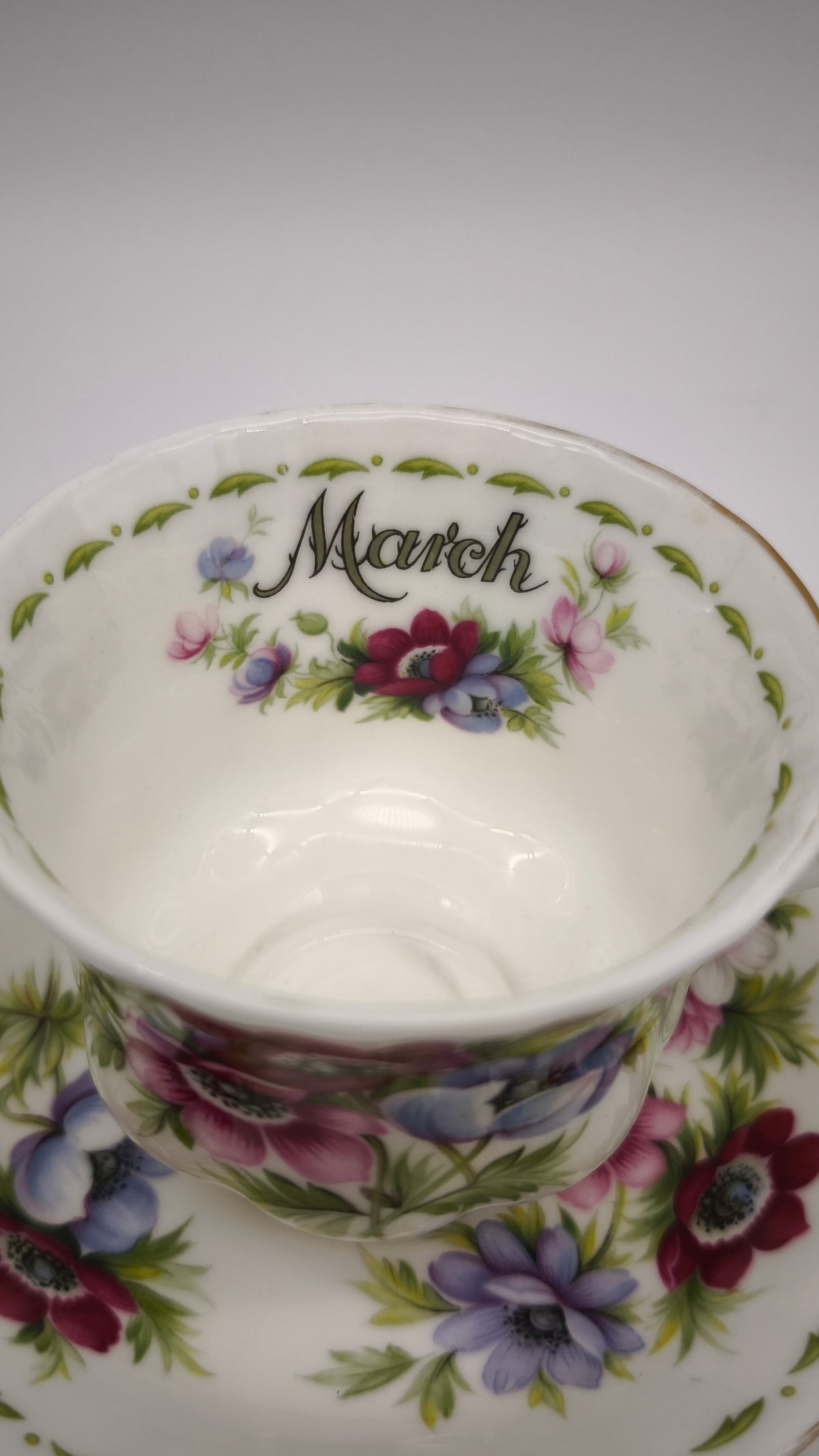 93629 Tazza da tè in ceramica Royal Albert, Flower of the month series, Anemones, March