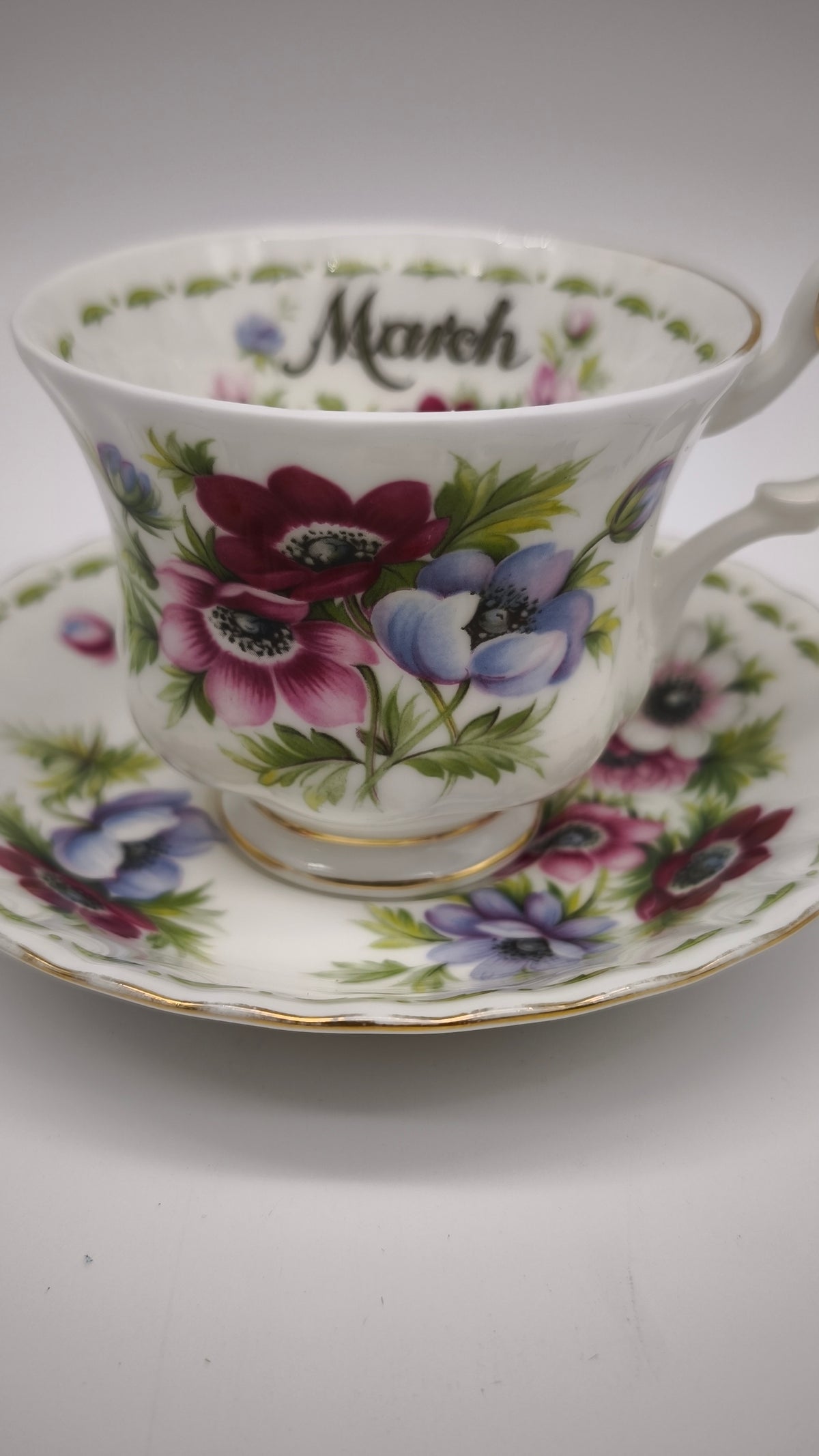 93629 Tazza da tè in ceramica Royal Albert, Flower of the month series, Anemones, March