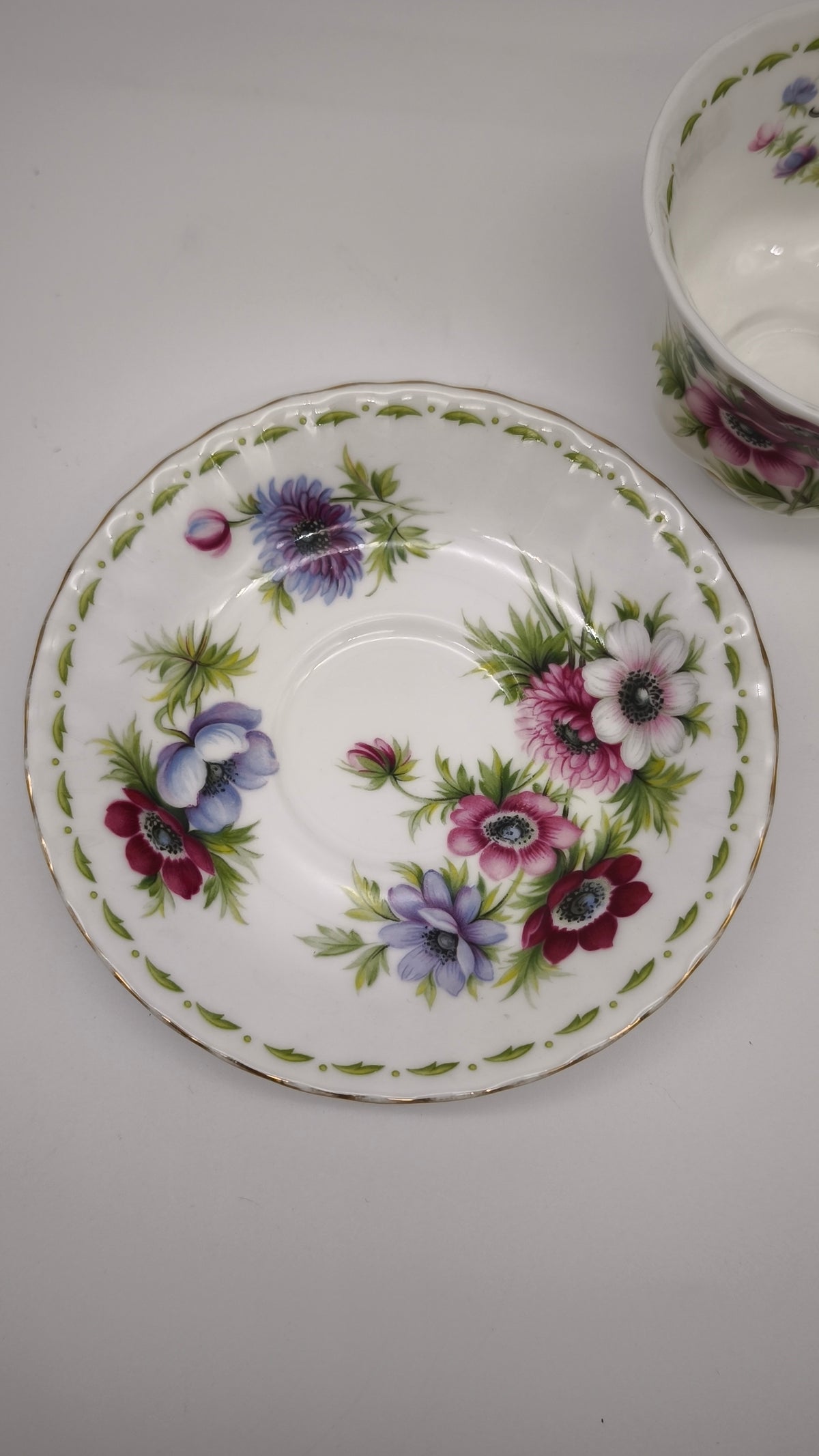 93629 Tazza da tè in ceramica Royal Albert, Flower of the month series, Anemones, March